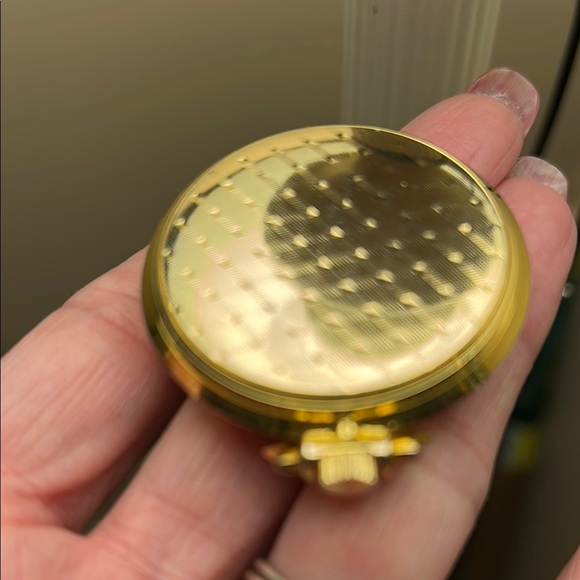 Lucerne Gold Pocket Watch they say it’s vintage and also a wind up - Picture 4 of 6